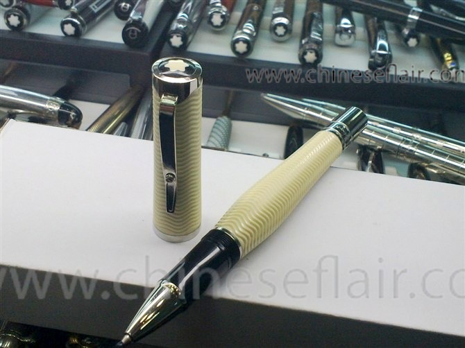 Montblanc Yellow Fineliner Pen